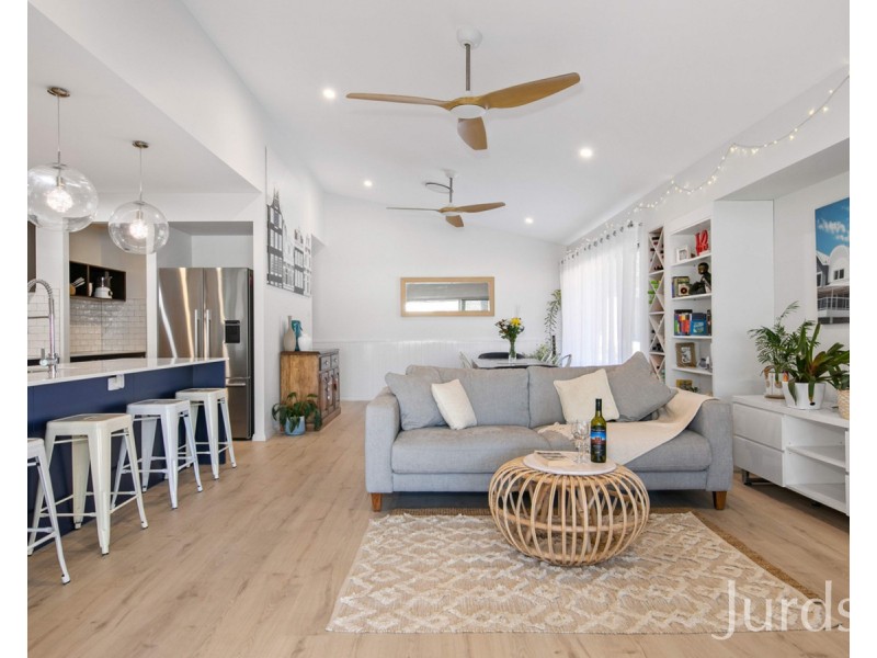 26 Peachy Avenue (Huntlee), North Rothbury NSW 2335