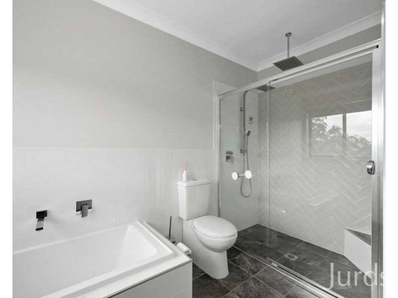 127 Lakes Folly Drive, Branxton NSW 2335