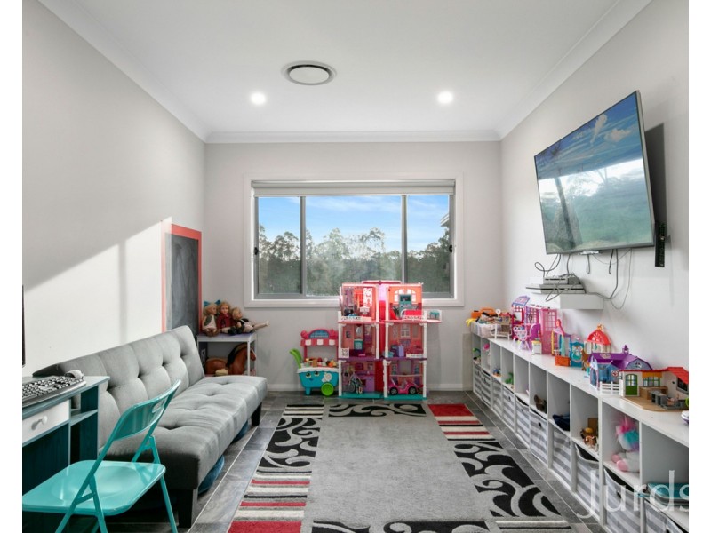 127 Lakes Folly Drive, Branxton NSW 2335