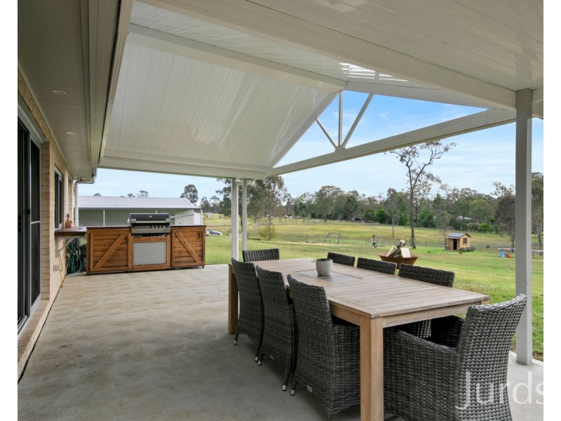 127 Lakes Folly Drive, Branxton NSW 2335