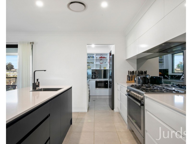 71 Davis Street, Millfield NSW 2325