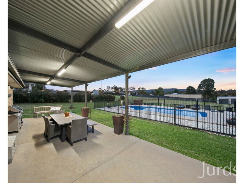71 Davis Street, Millfield NSW 2325