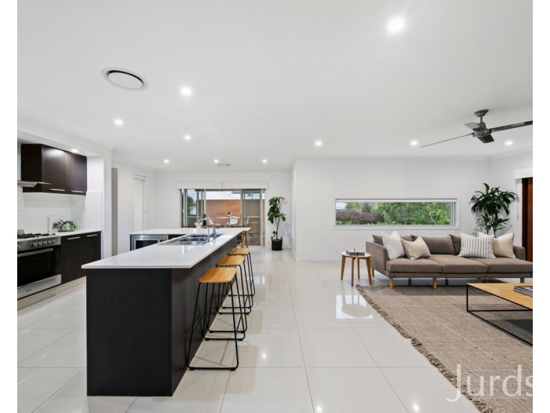 16 Casuarina Drive, Pokolbin NSW 2320