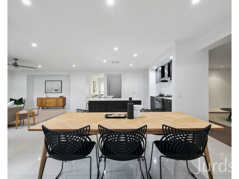 16 Casuarina Drive, Pokolbin NSW 2320