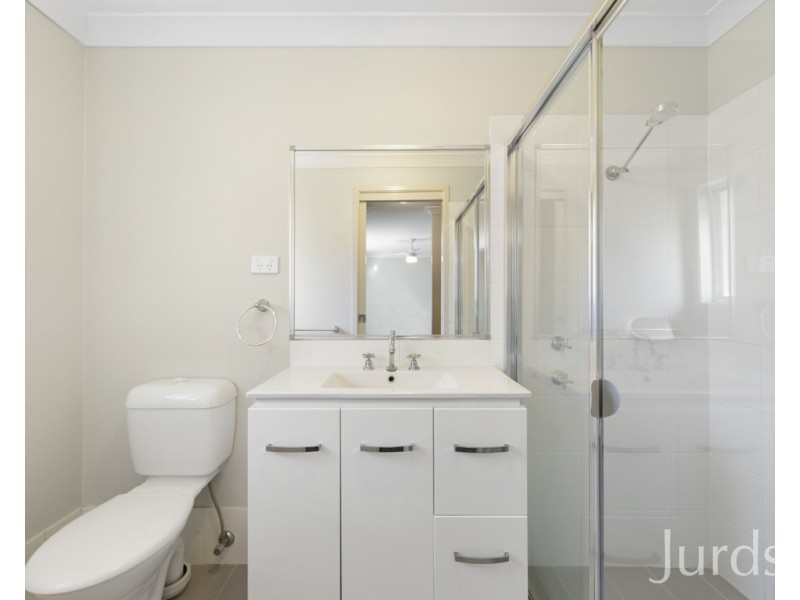 39 Trebbiano Drive, Cessnock NSW 2325