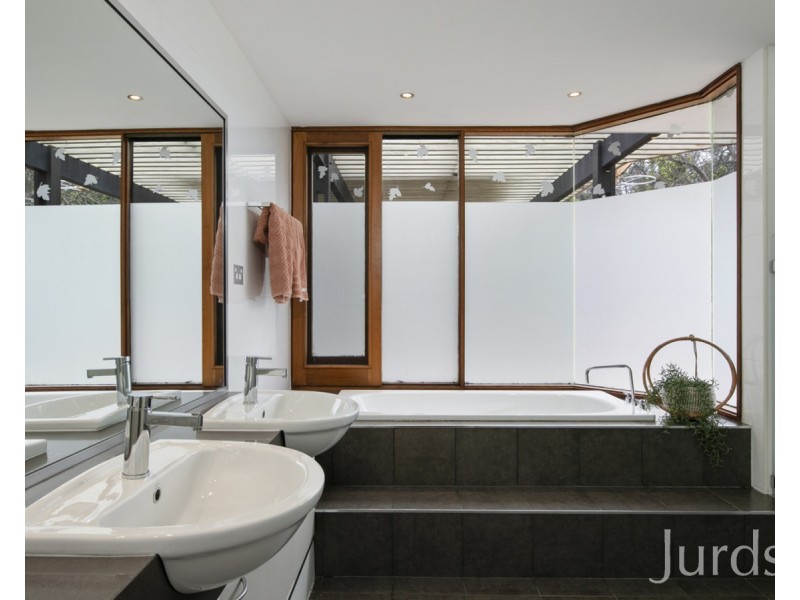 130 Hill Street, Broke NSW 2330