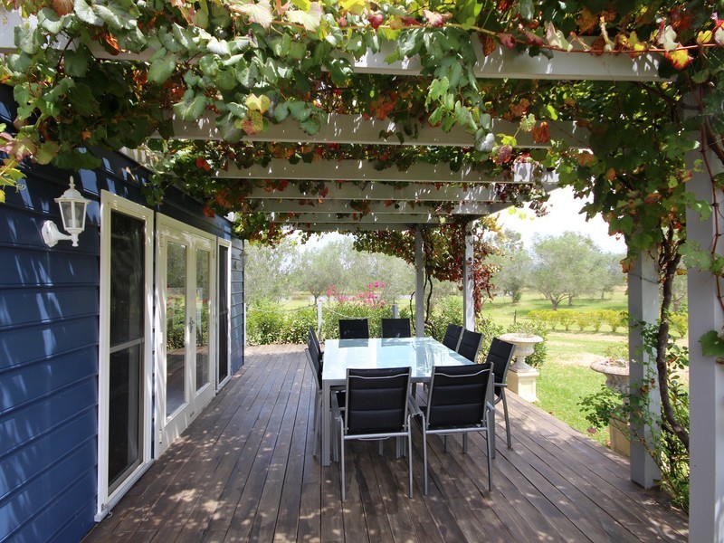 77 Wilderness Road, Lovedale NSW 2325