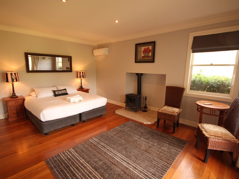 77 Wilderness Road, Lovedale NSW 2325