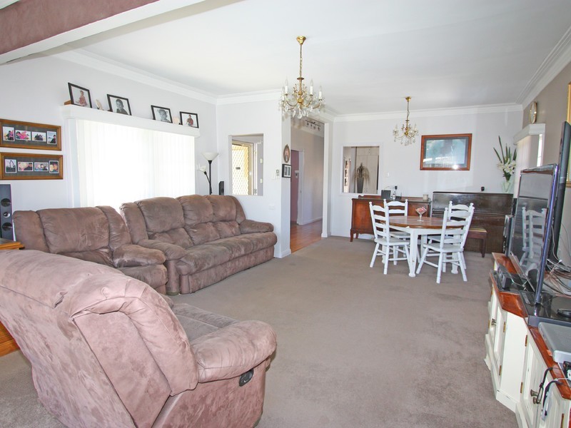 291 Maitland Road, Cessnock NSW 2325