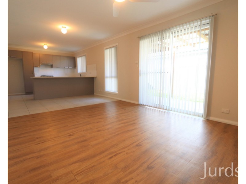 2/30 Elizabeth Street, Cessnock NSW 2325