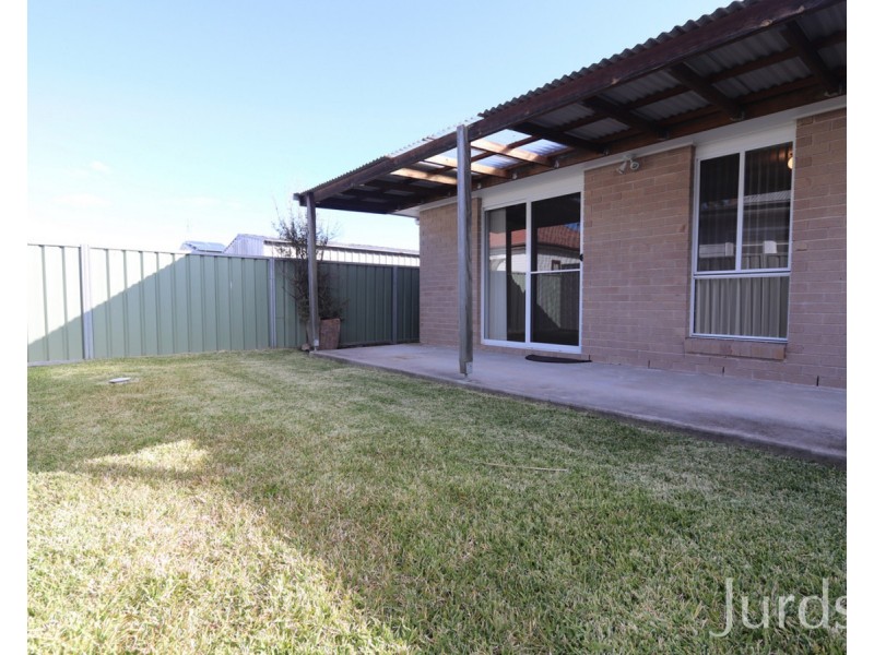 2/30 Elizabeth Street, Cessnock NSW 2325
