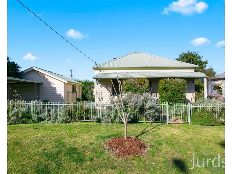 42 Mayfield Street, Cessnock NSW 2325