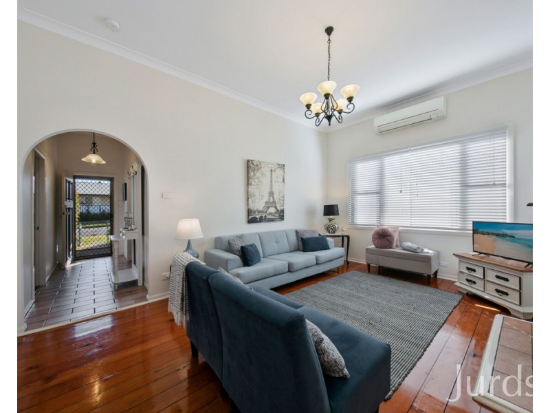 42 Mayfield Street, Cessnock NSW 2325