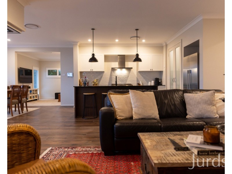 17 Turpentine Close, Pokolbin NSW 2320