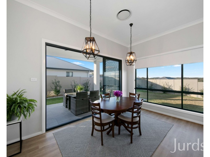 103 Tooze Circuit (Huntlee), North Rothbury NSW 2335
