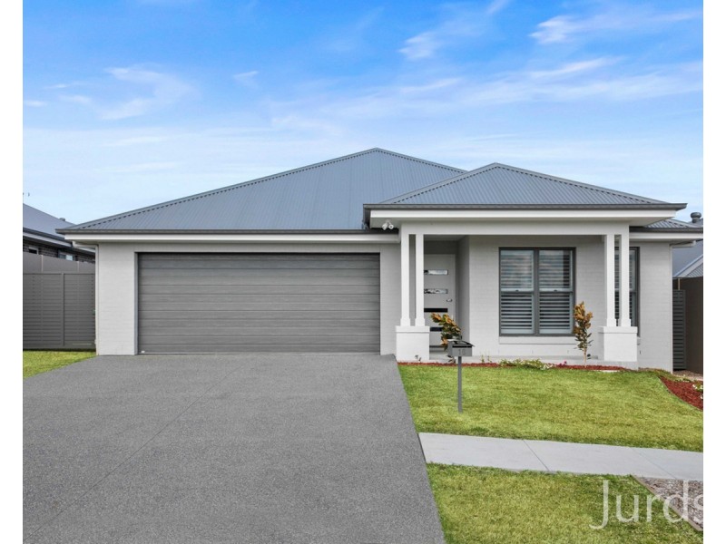 16 Brooker Drive (Huntlee), North Rothbury NSW 2335