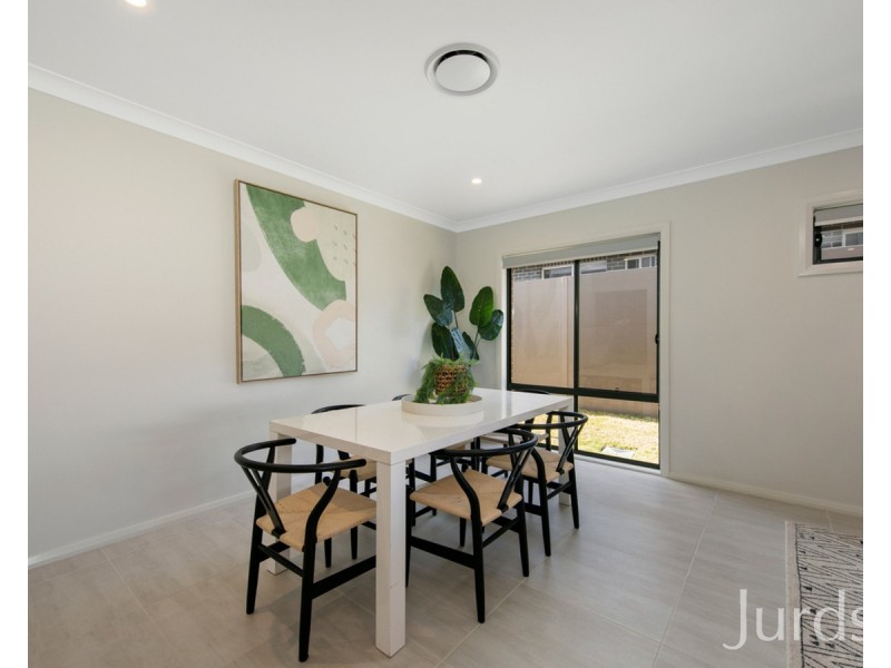 16 Brooker Drive (Huntlee), North Rothbury NSW 2335