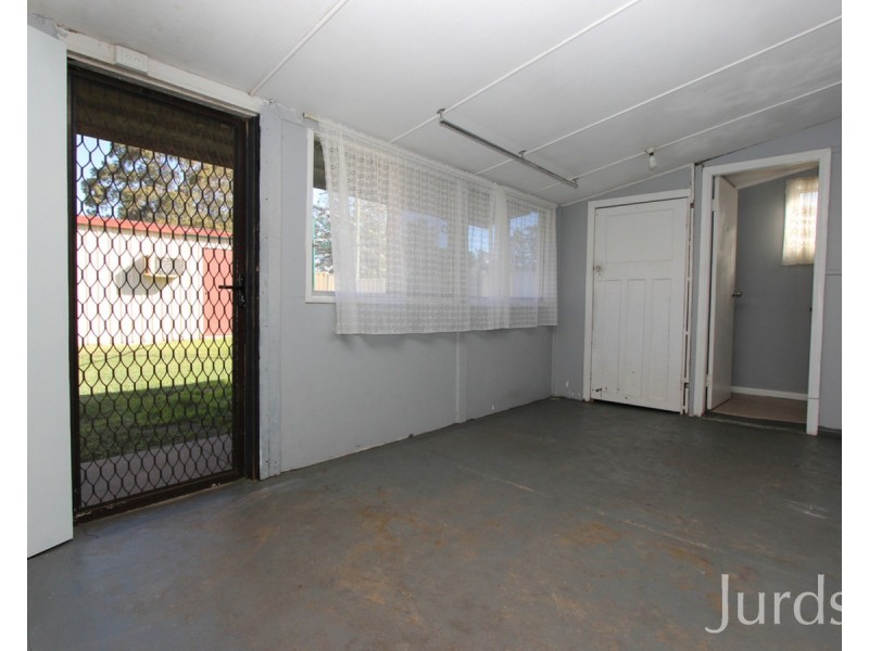 2 Sports Avenue, Cessnock NSW 2325