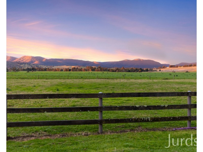 64 Avonlea Lane, Lower Belford NSW 2335