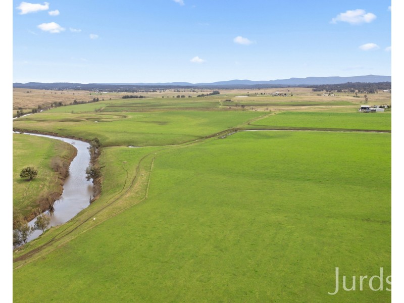 64 Avonlea Lane, Lower Belford NSW 2335