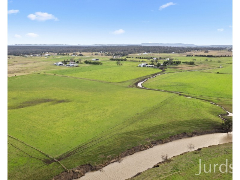64 Avonlea Lane, Lower Belford NSW 2335