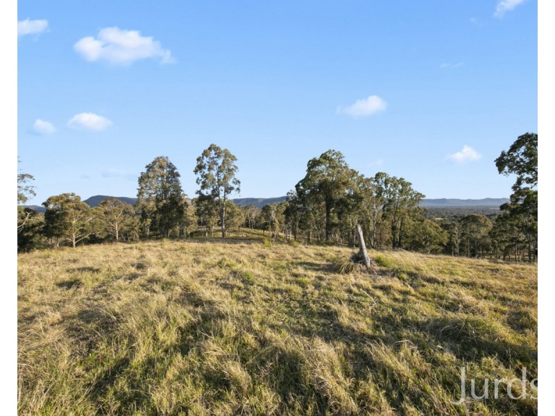 176 Wollong Road, Quorrobolong NSW 2325