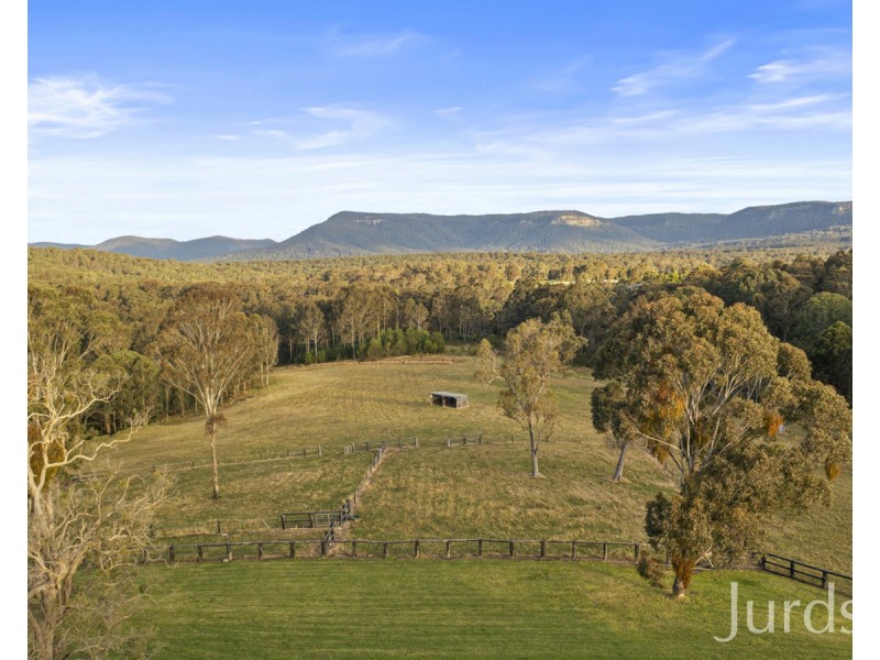176 Wollong Road, Quorrobolong NSW 2325
