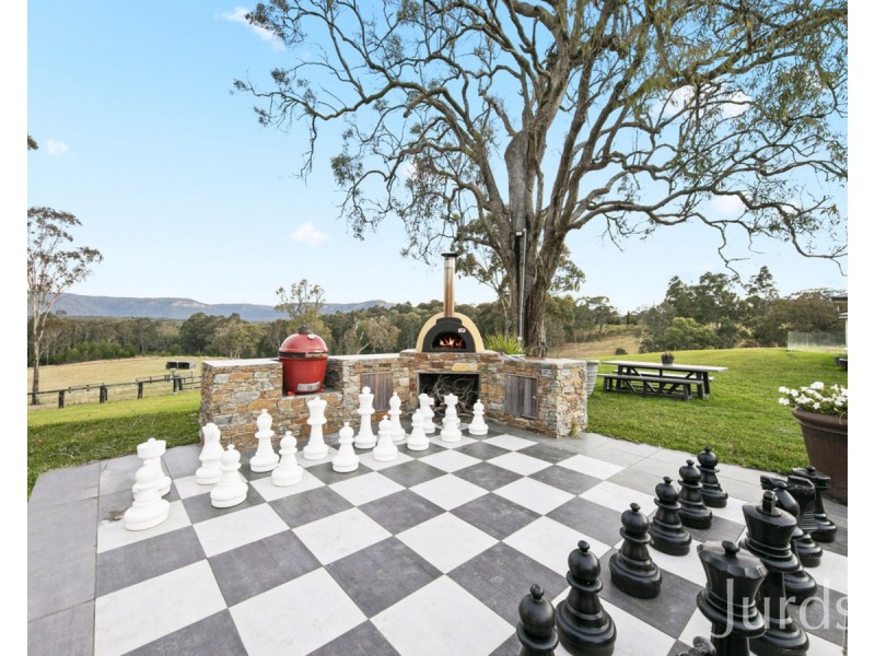 176 Wollong Road, Quorrobolong NSW 2325