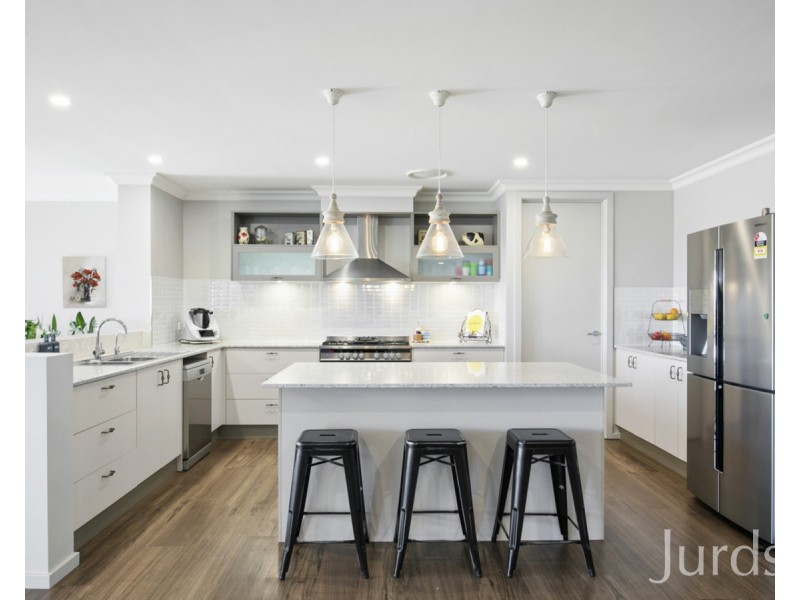 176 Wollong Road, Quorrobolong NSW 2325