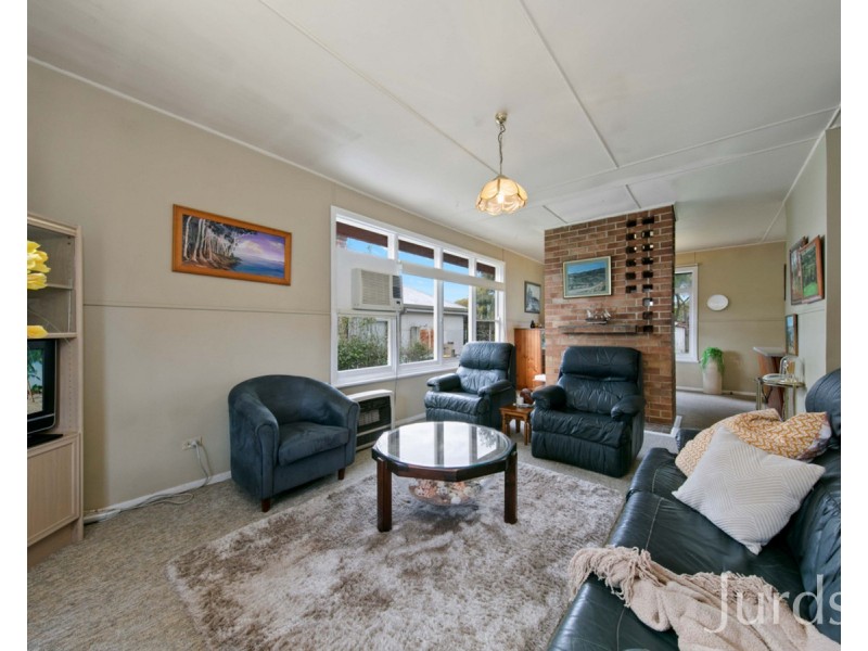 48 Desmond Street, Cessnock NSW 2325
