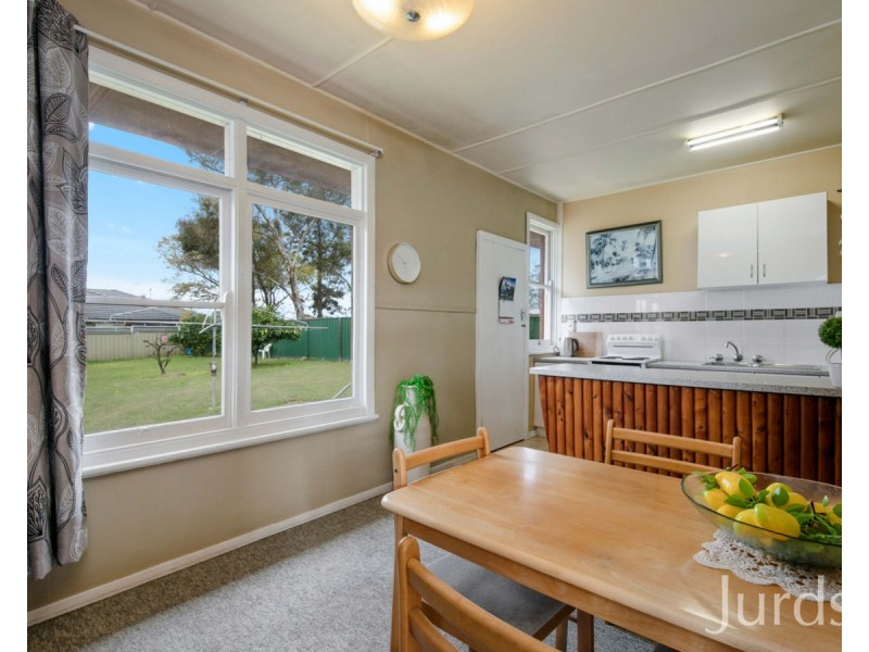 48 Desmond Street, Cessnock NSW 2325
