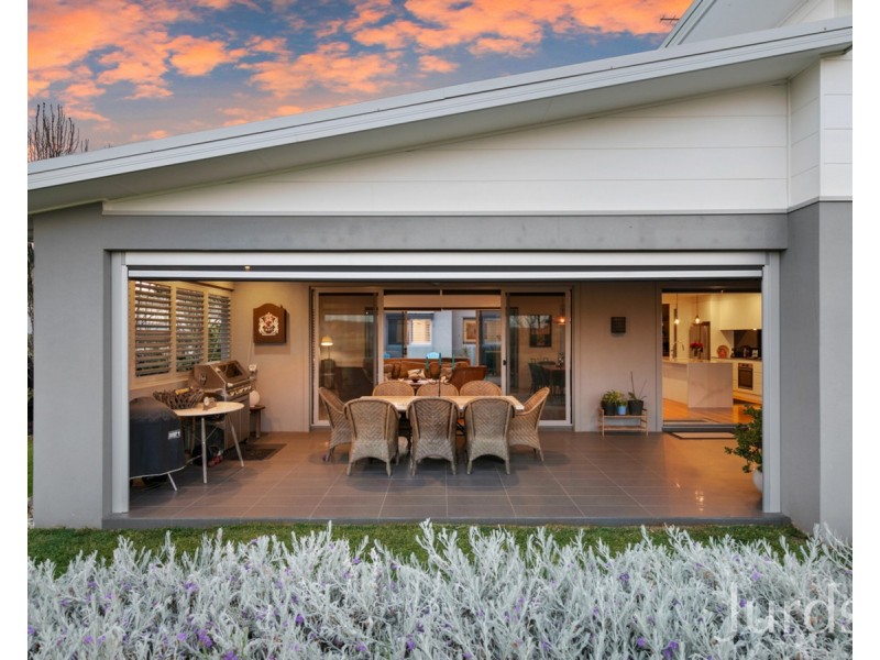 37 Casuarina Drive, Pokolbin NSW 2320