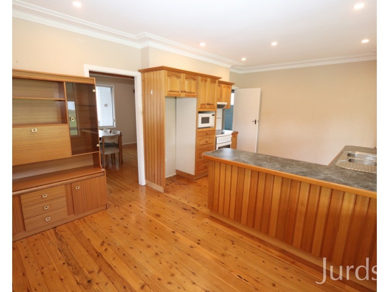 12 Dry Creek Road, Ellalong NSW 2325