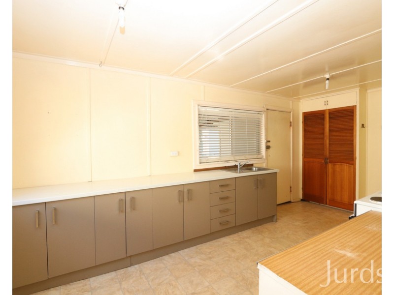 7 Chidgey Street, Cessnock NSW 2325