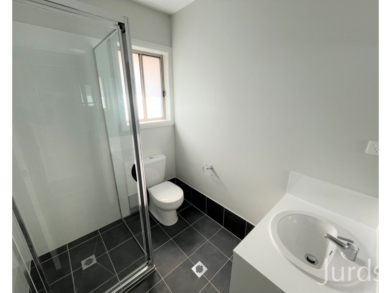 142 Triton Boulevard, North Rothbury NSW 2335