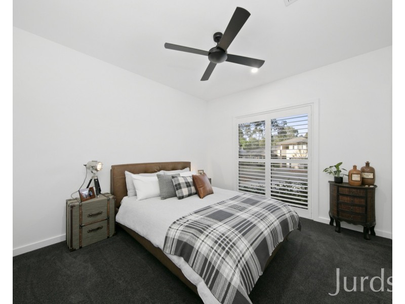 13 Liquid Amber Close, Pokolbin NSW 2320