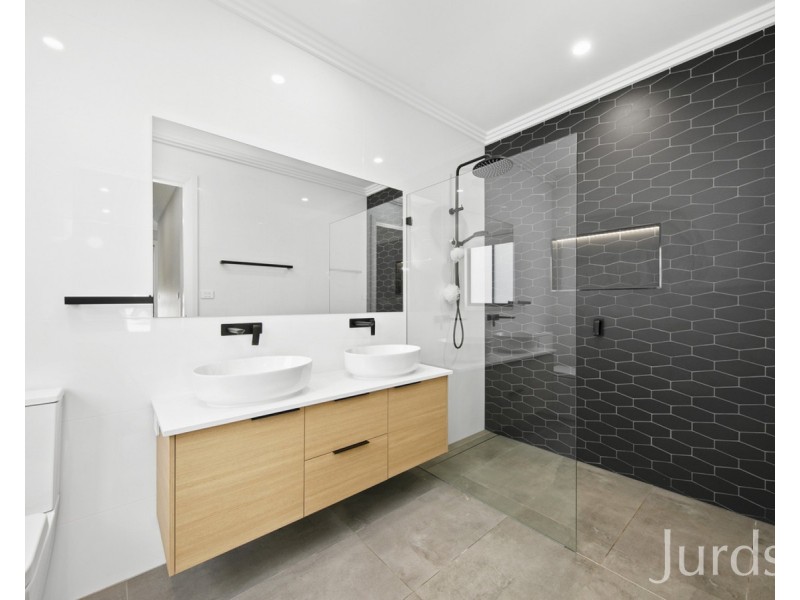 16 Judge Road, North Rothbury NSW 2335