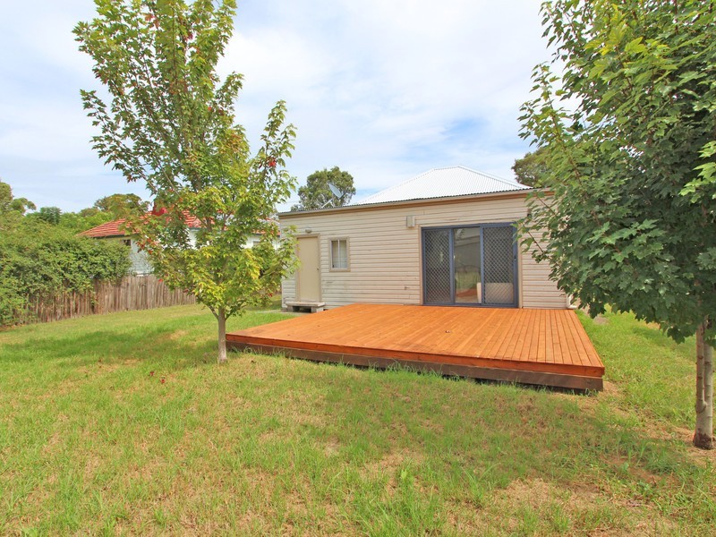 4 Desmond Street, Cessnock NSW 2325