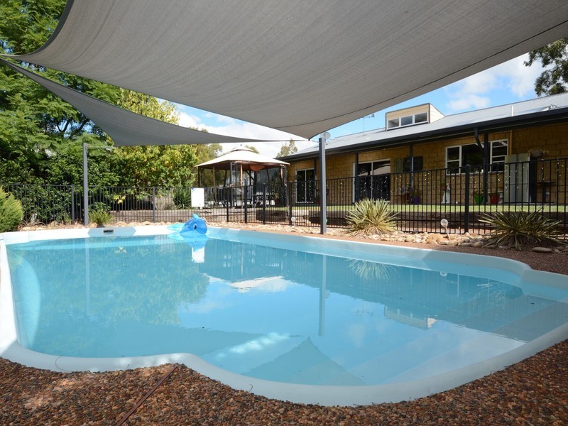 67 Caledonia Street, Cessnock NSW 2325