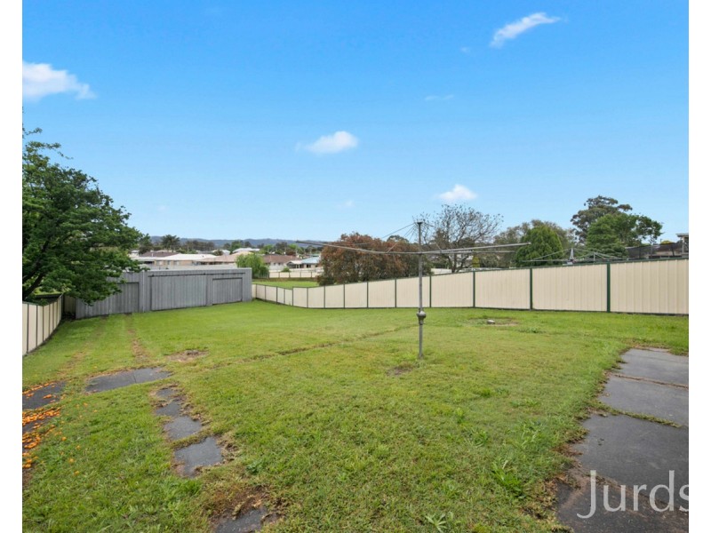 23 Mills Crescent, Cessnock NSW 2325