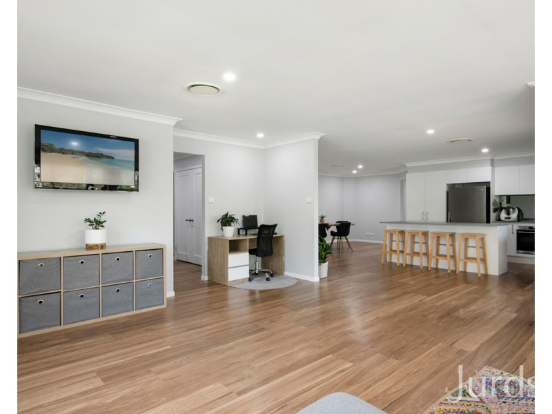 36 Lakes Folly Drive, Branxton NSW 2335