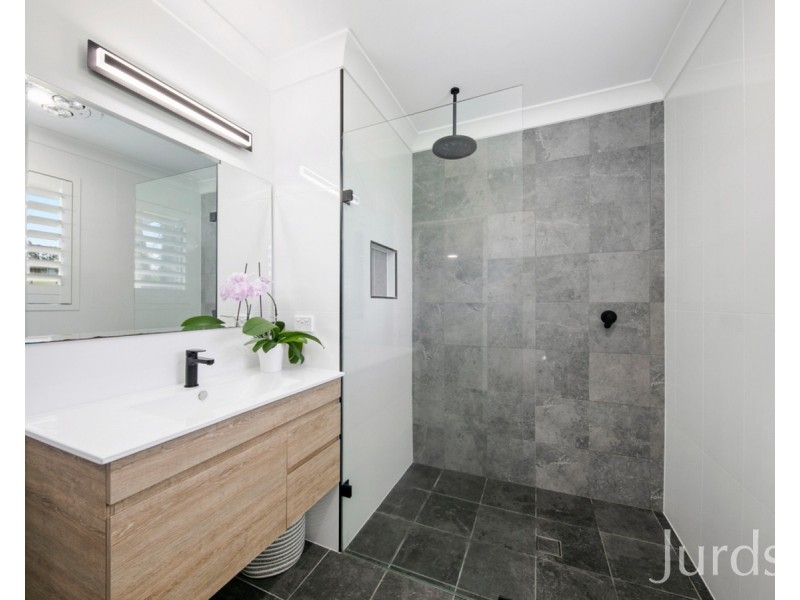 36 Lakes Folly Drive, Branxton NSW 2335