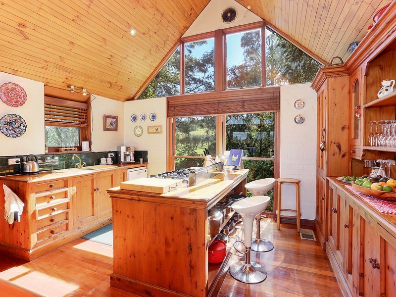 345 Talga Road, Lovedale NSW 2325