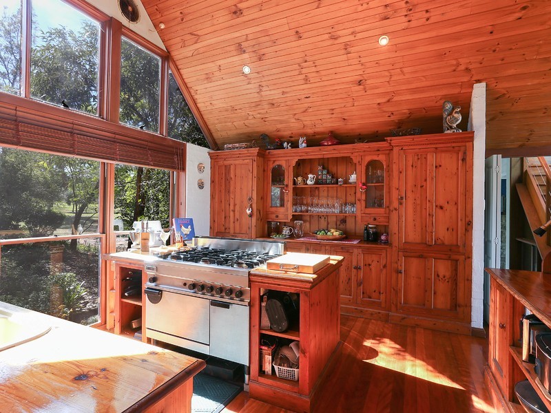 345 Talga Road, Lovedale NSW 2325