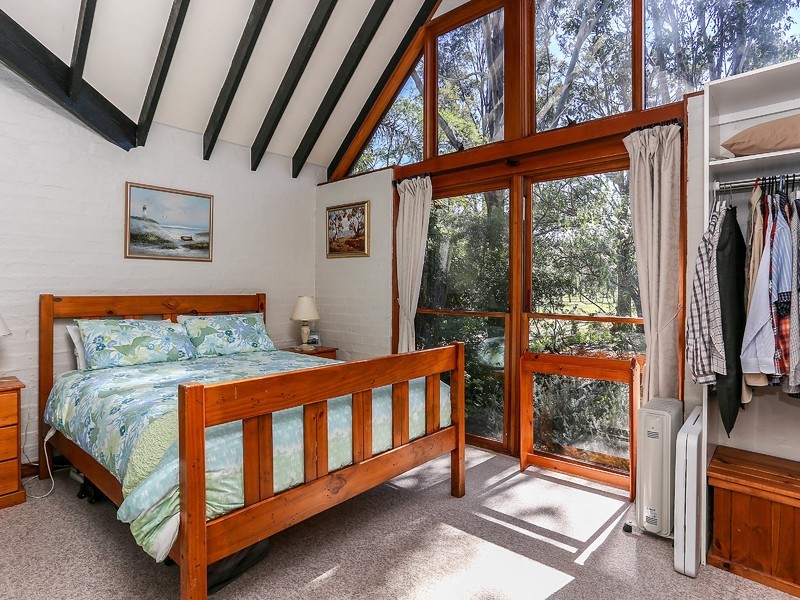 345 Talga Road, Lovedale NSW 2325