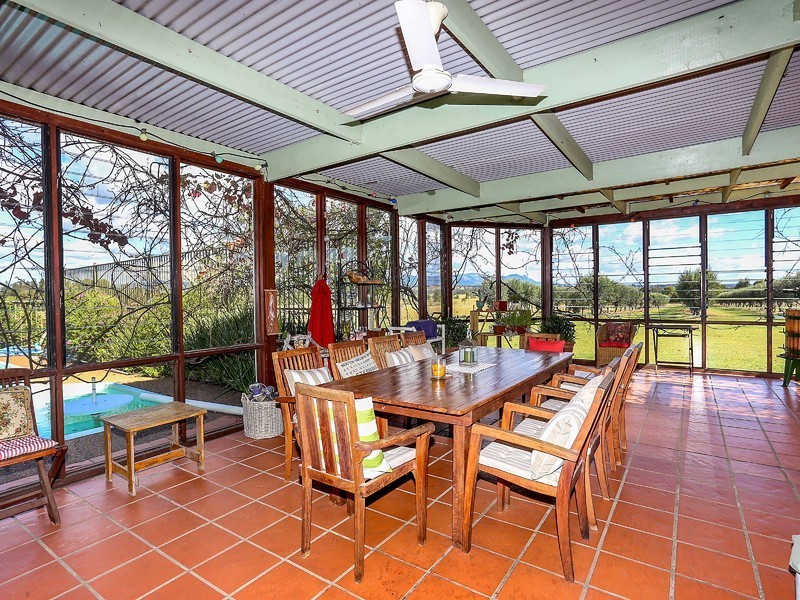 345 Talga Road, Lovedale NSW 2325