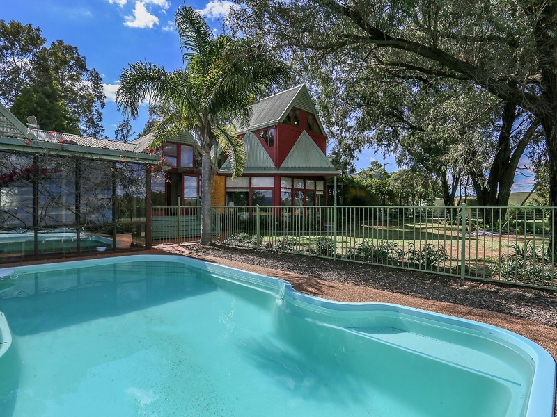 345 Talga Road, Lovedale NSW 2325
