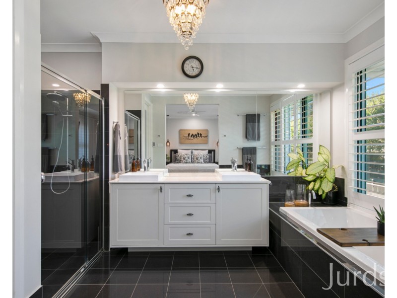 39 Tooze Circuit (Huntlee), North Rothbury NSW 2335