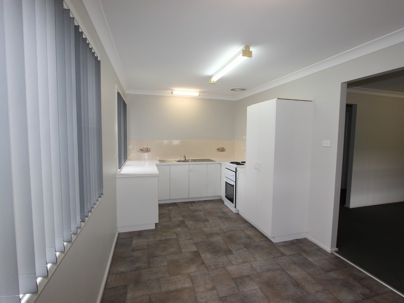 56 Charles Street, Abermain NSW 2326