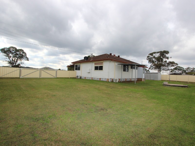 56 Charles Street, Abermain NSW 2326